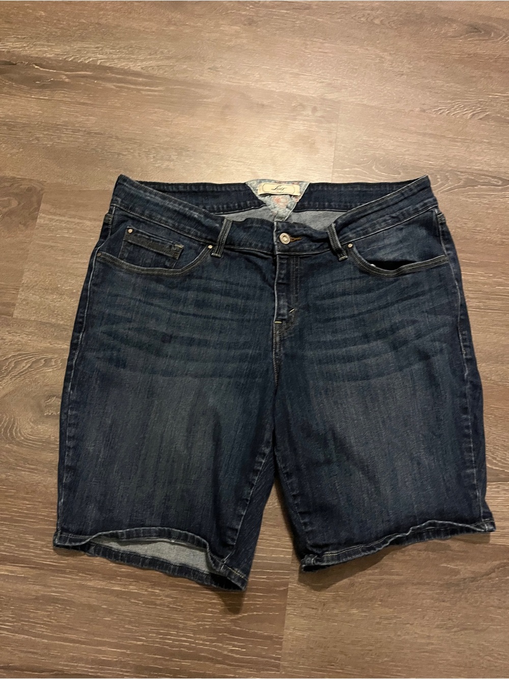 Levi's Dark Blue Denim Jean Shorts size 12
